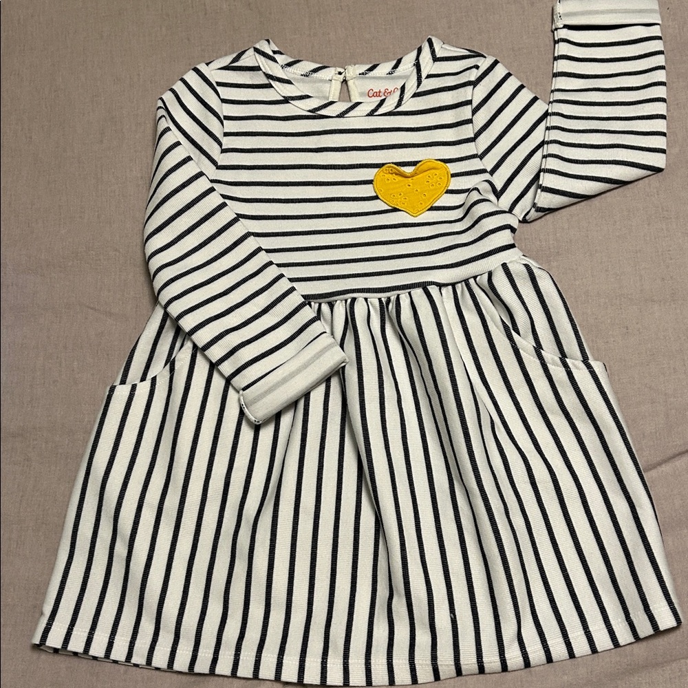 Cat & Jack Navy Striped Dress with Yellow Heart new without tag